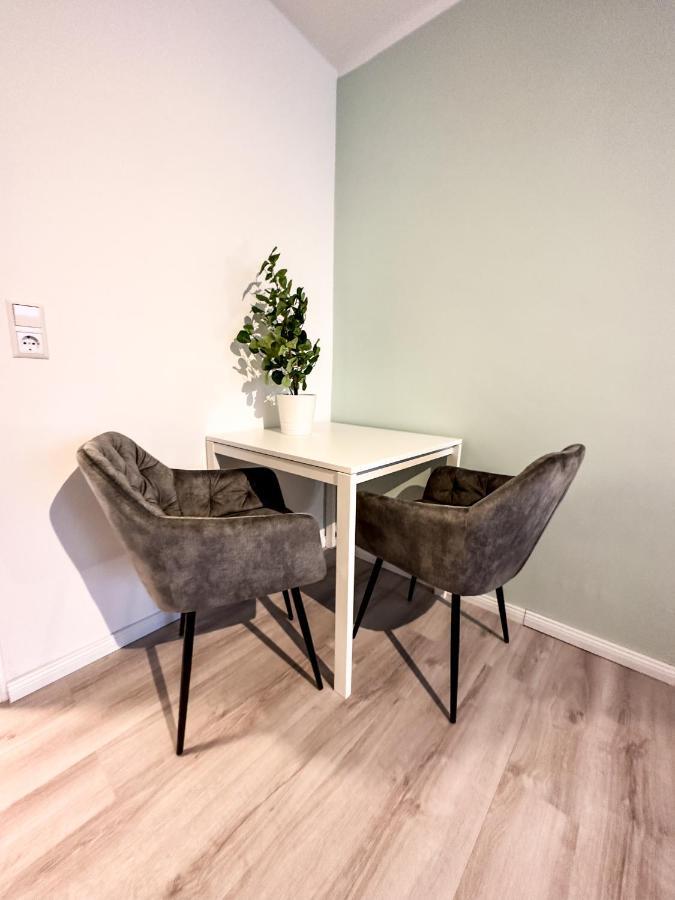 Apartment Fuer 3 Gaeste Mit Kostenlosen Parkplaetzen Und Lift هانوفر المظهر الخارجي الصورة