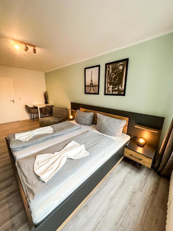 Apartment Fuer 3 Gaeste Mit Kostenlosen Parkplaetzen Und Lift هانوفر المظهر الخارجي الصورة