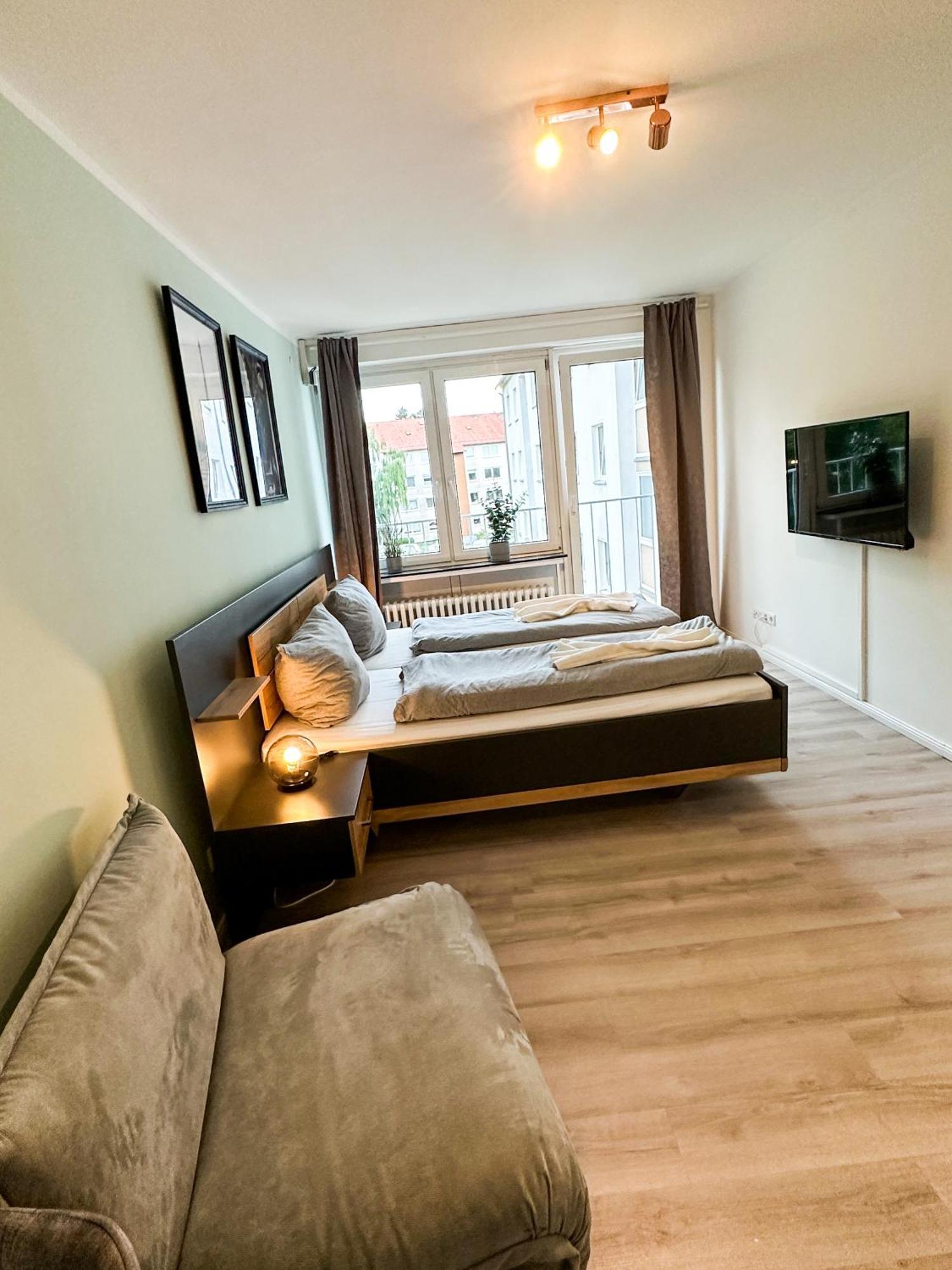 Apartment Fuer 3 Gaeste Mit Kostenlosen Parkplaetzen Und Lift هانوفر المظهر الخارجي الصورة
